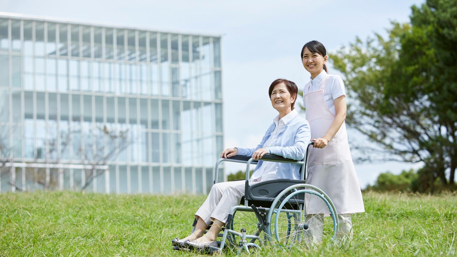 介護事業所の求人倍率4.08倍——「感情労働のメンタルケア」で採用・定着・カスハラ対策を一気に解決