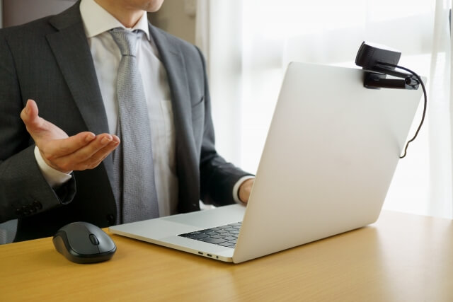 【大阪】24時間メールを受け付けるホームページ作成会社を選ぶメリット